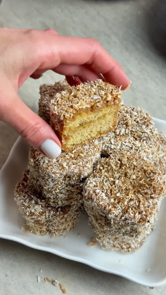 rooibos apricot lamingtons